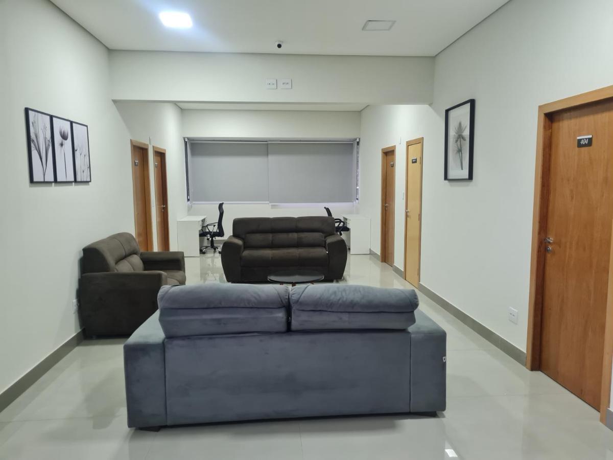 Hotel Avelar Ribeirao das Neves Экстерьер фото